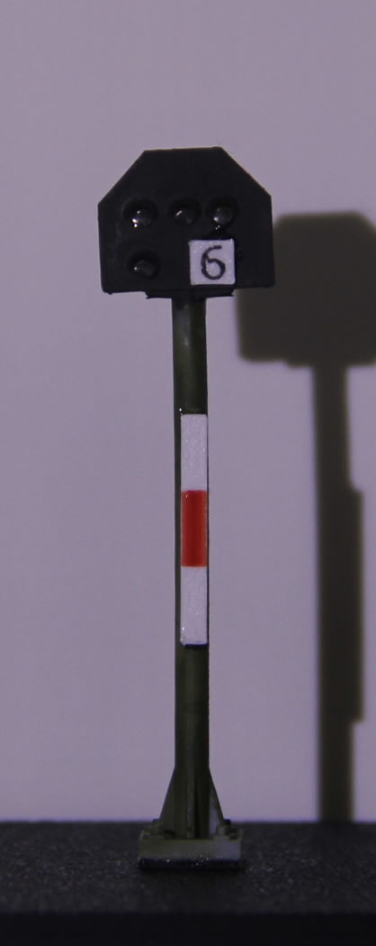 Haltsignal stehend – Bauform 5104 für Spur H0 – Artikel 5104